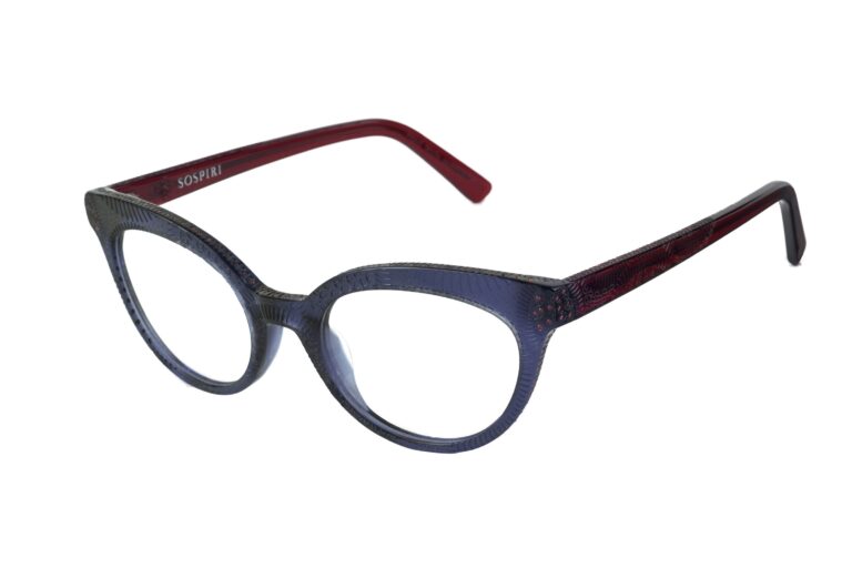 Clara c. 6052 â€“ Translucent blue front and fuchsia red temples with light rose crystals