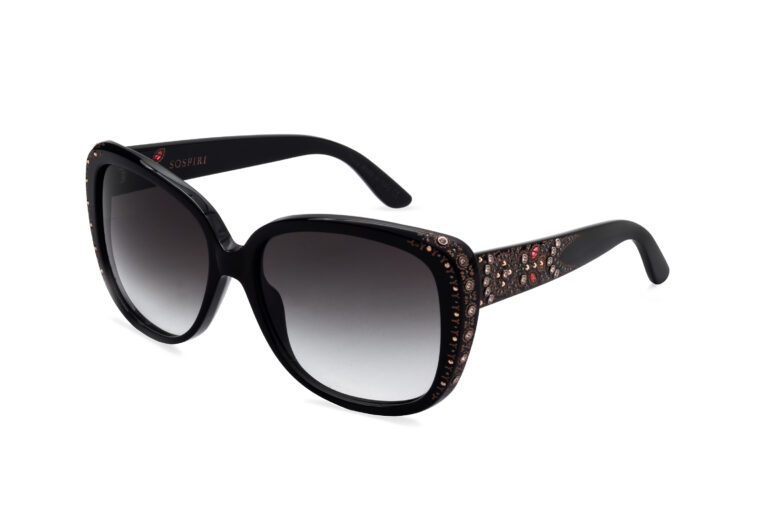 Cleopatra c.NRG â€“ Black with rose gold and black crystals and light peach pearls