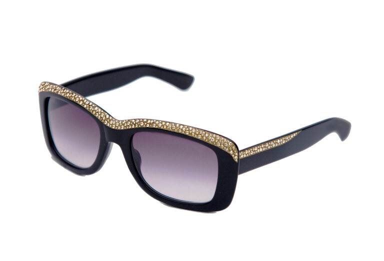 ERIKA c.NRO â€“ Black with gold crystals