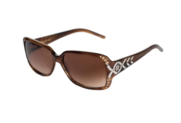 GISELLA c.001 â€“ Smoky brown with clear and light topaz crystals