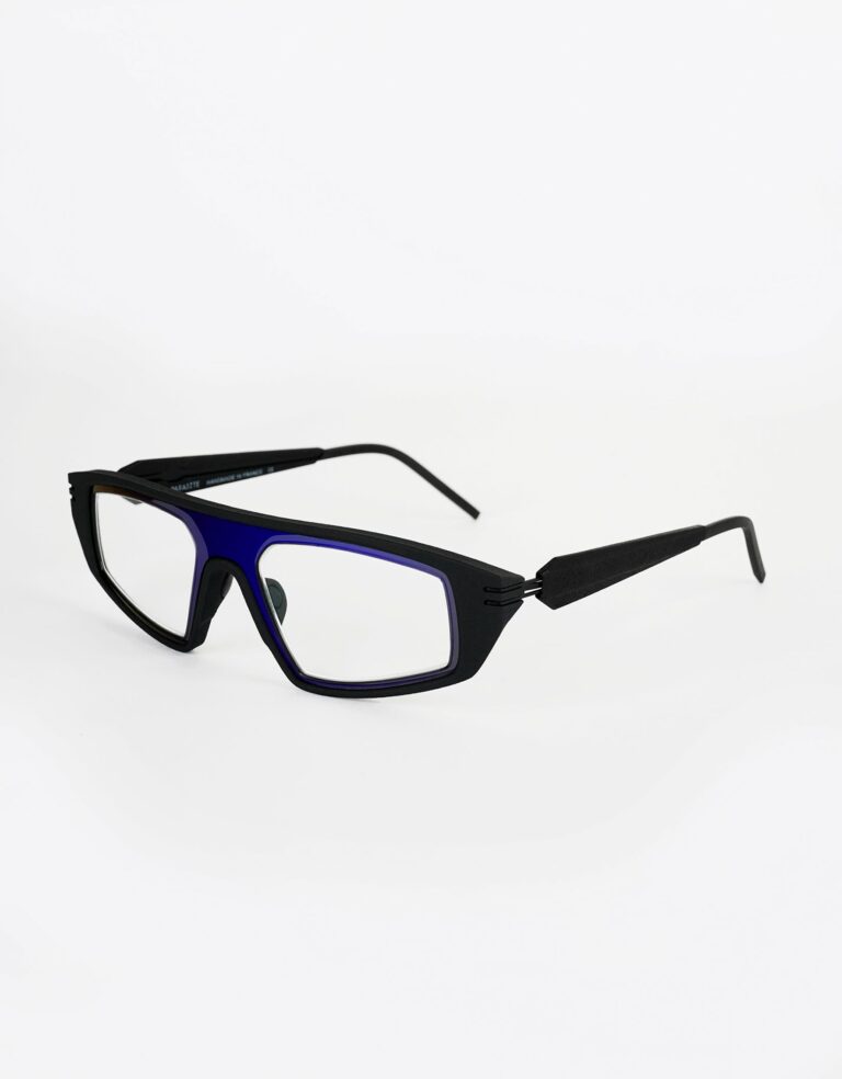 C01 - BLACK / REVO BLUE