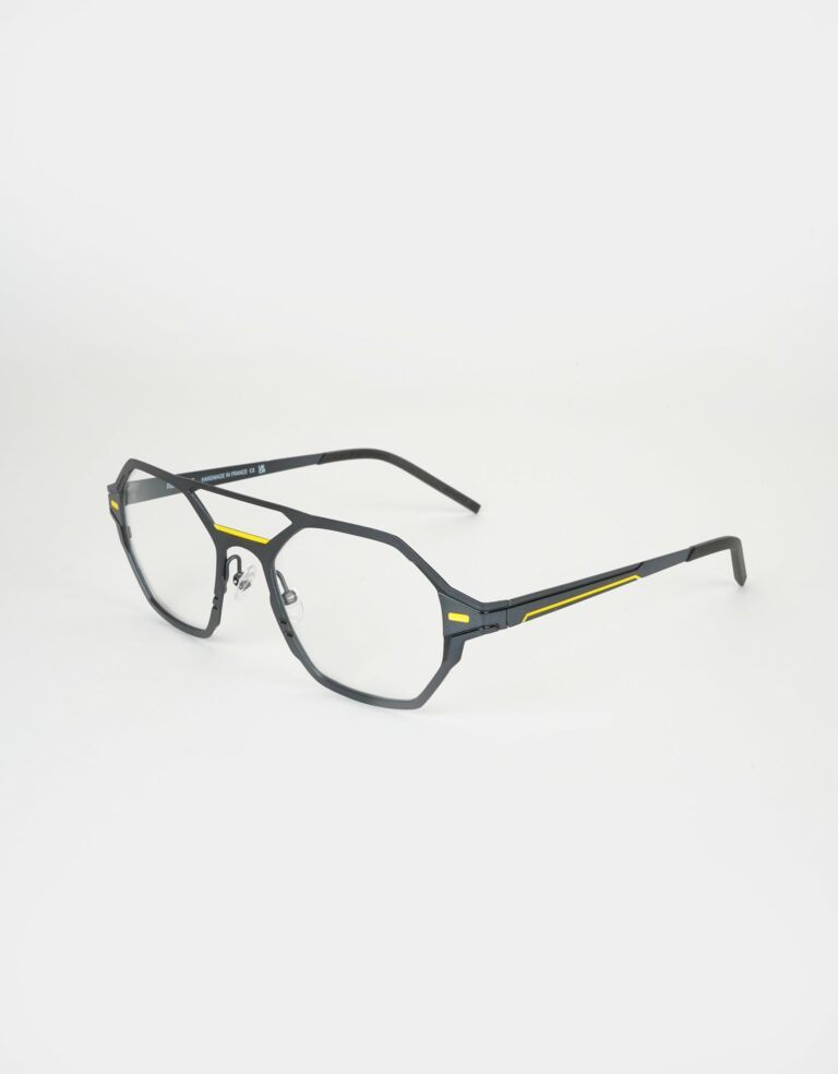 C56 - GREY / YELLOW BLACK