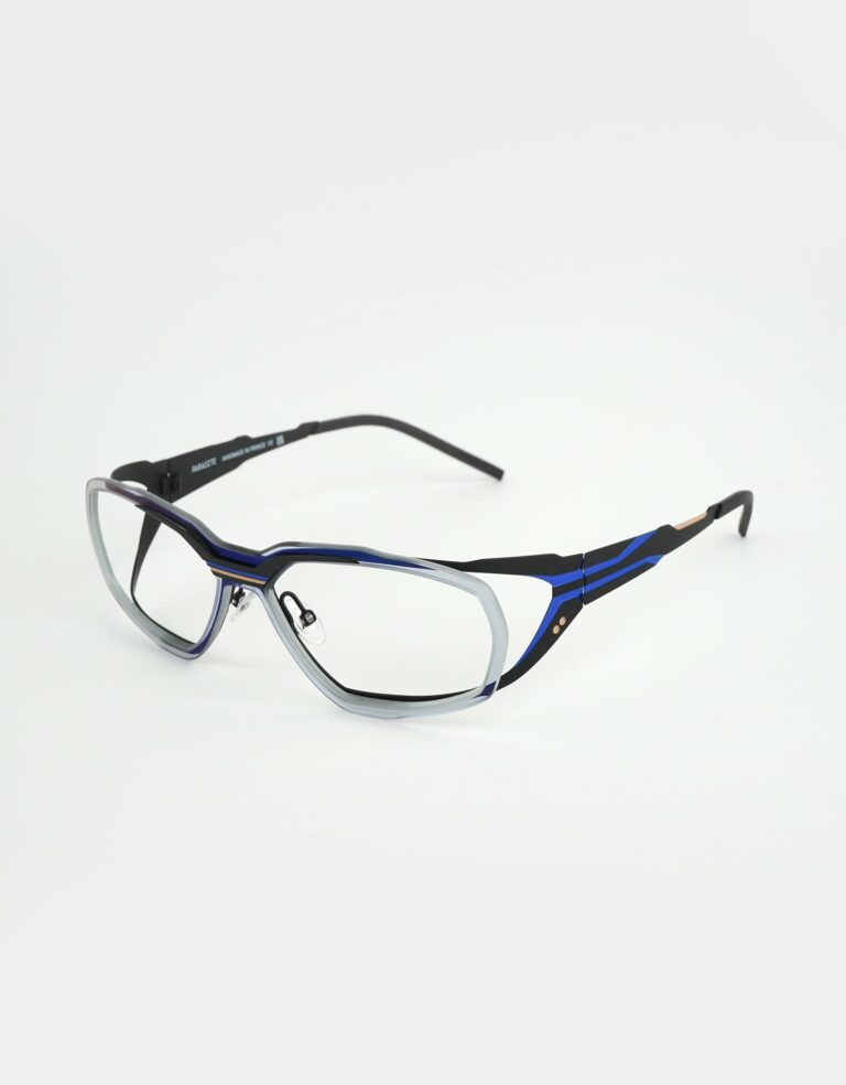 C72 - BLACK / BLUE / BEIGE