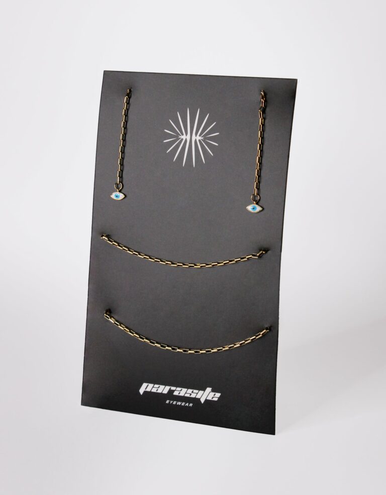 Jewelry - Thin chain